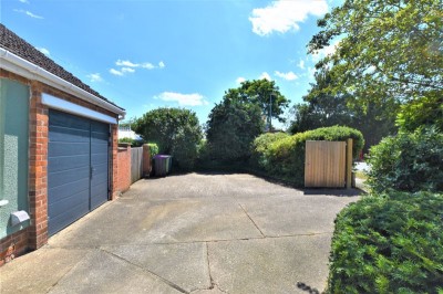 Images for Roselea Avenue, Welton, Lincoln EAID:Starkey & Brown Scunthorpe BID:Starkey&Brown Lincoln