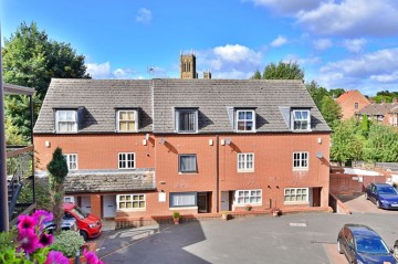 The Cloisters, Uphill, Lincoln