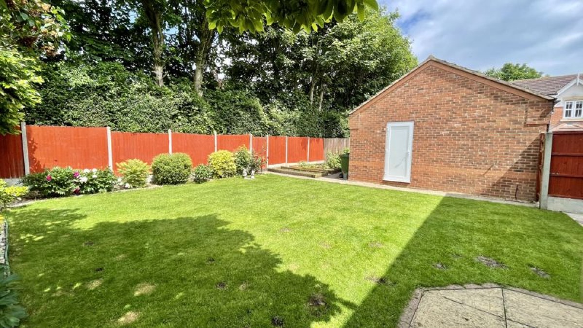 Images for Buck Close, Carlton Boulevard, Lincoln