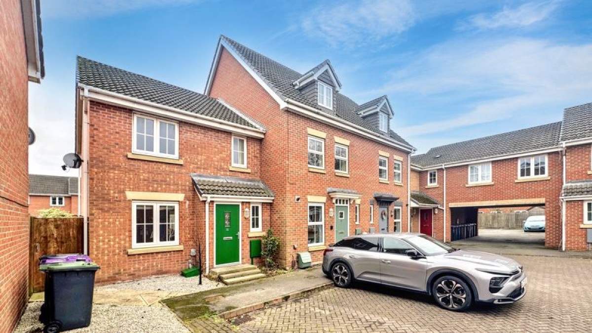 Images for Arvina Close, North Hykeham