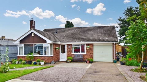 Station Close, Collingham, Newark