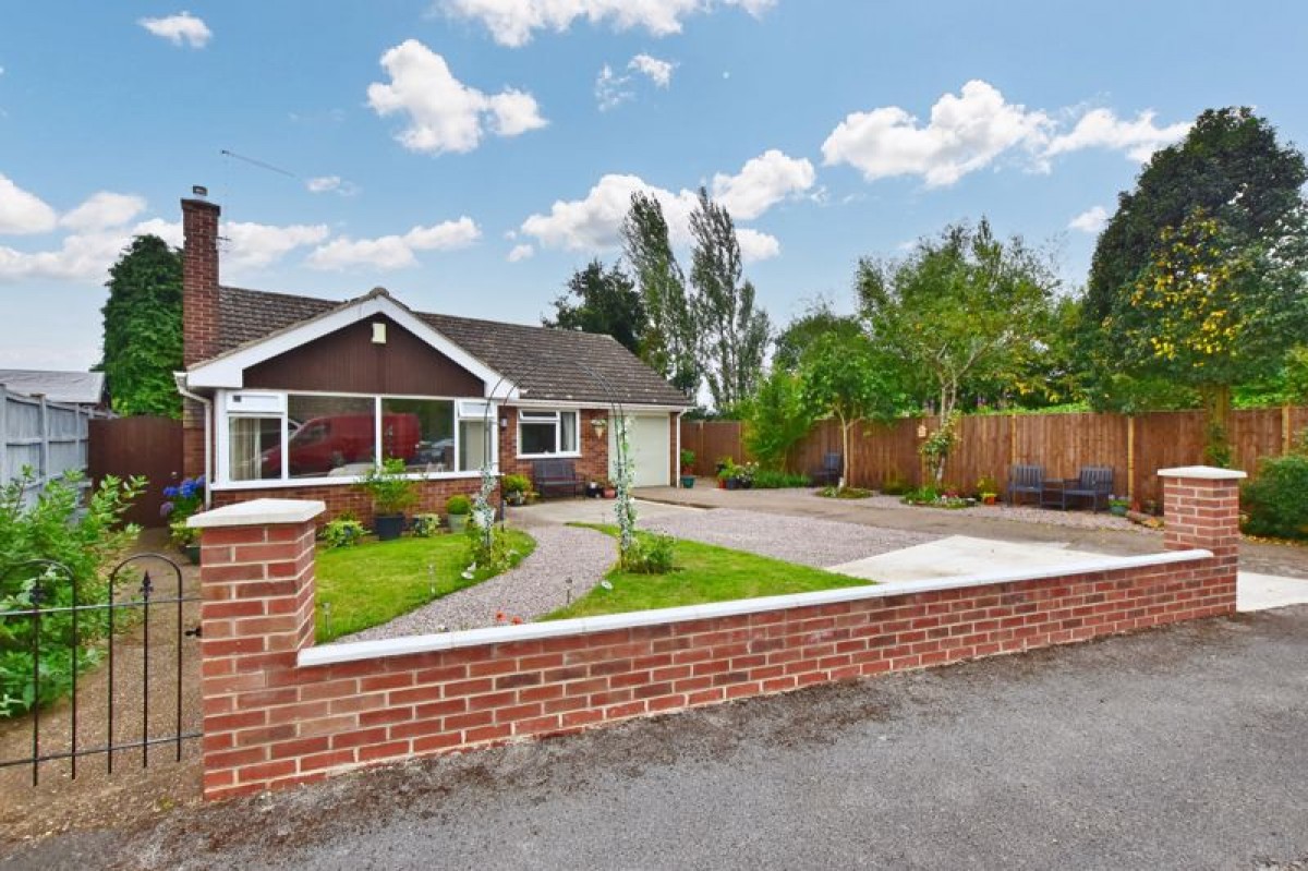 Images for Station Close, Collingham, Newark