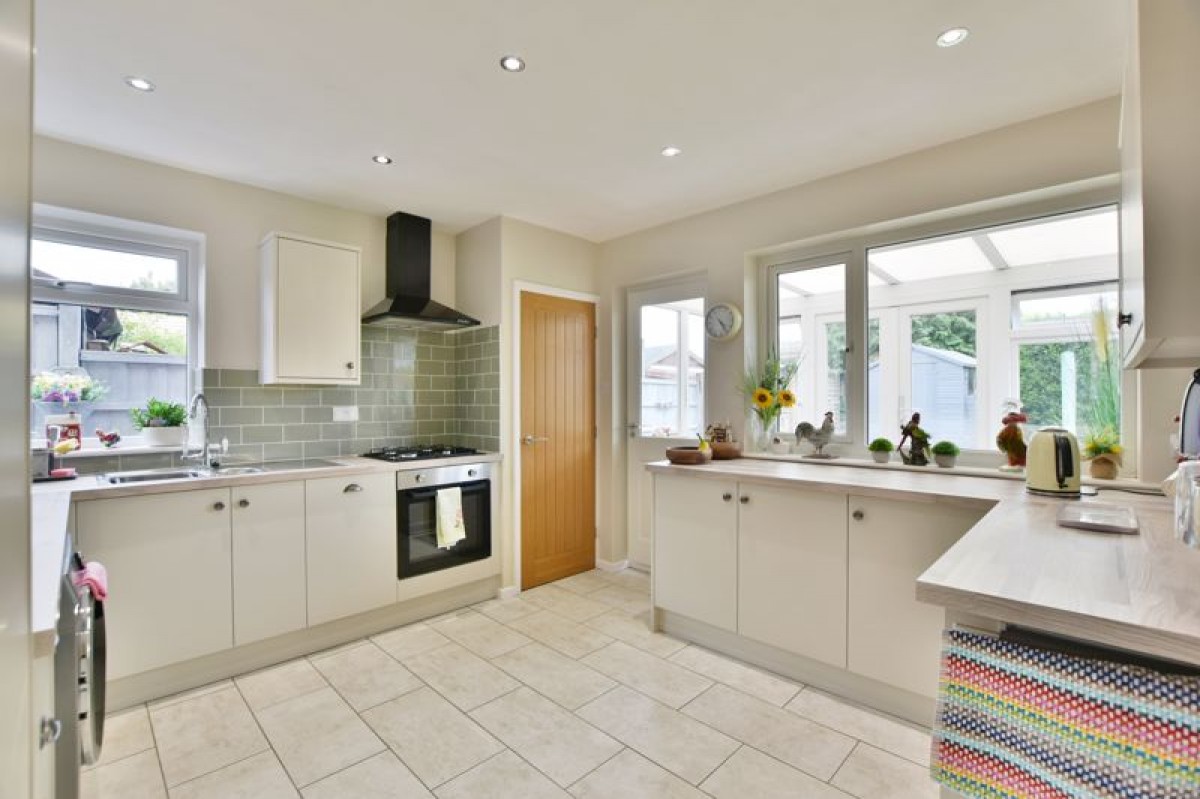 Images for Station Close, Collingham, Newark