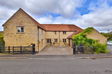 Manor Farm Court, Scampton, Lincoln