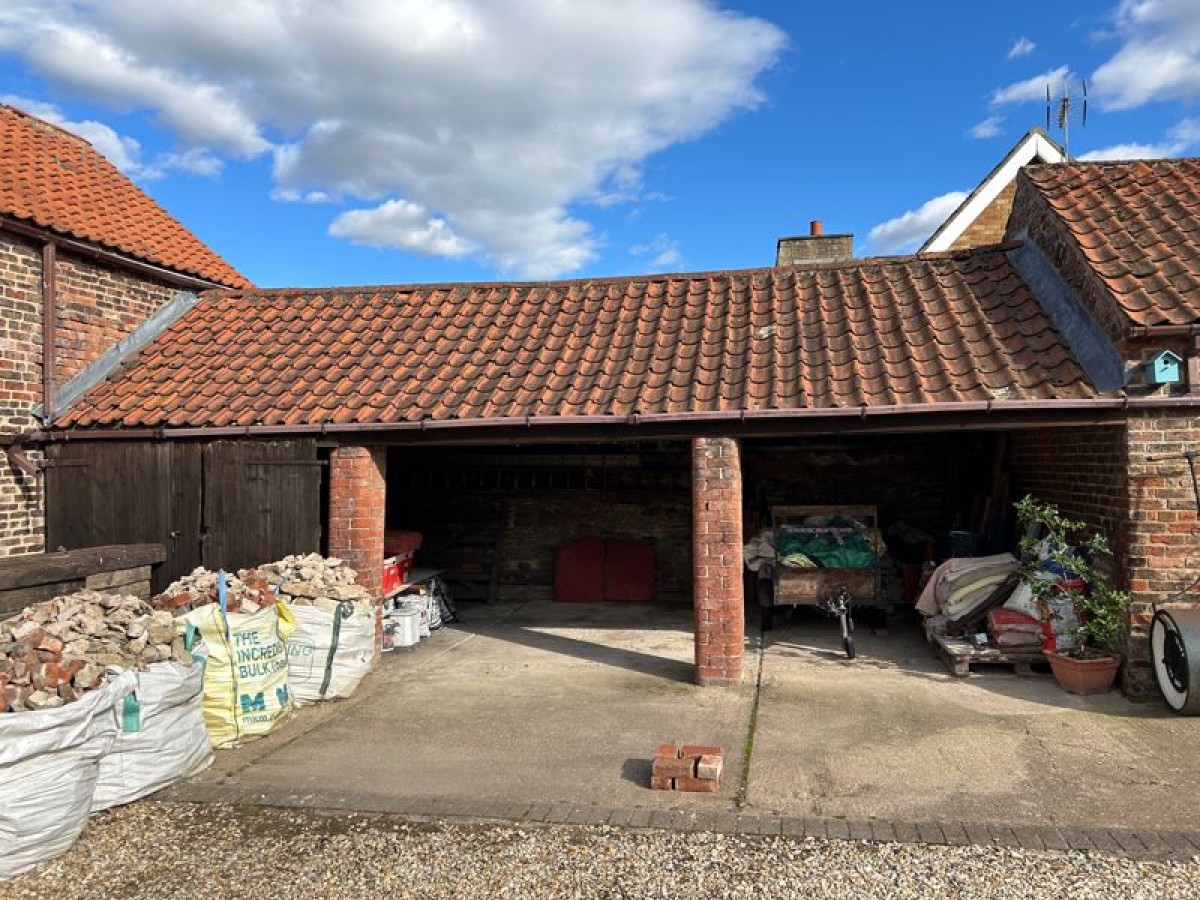 Images for The Old Granary Barn, High Street, Scotter